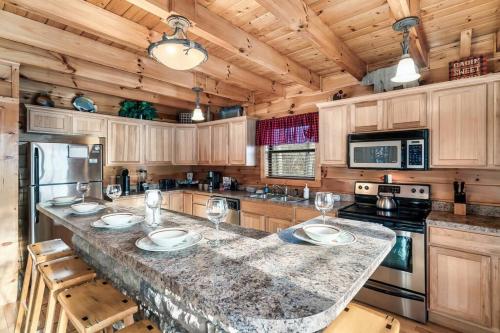 Deja View Serene Mountain Cabin for a Family Get-away with a Hot tub Sauna Fire pit that is Pet Friendly photo 35