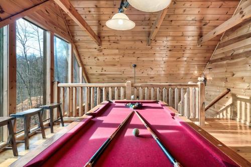Deja View Serene Mountain Cabin for a Family Get-away with a Hot tub Sauna Fire pit that is Pet Friendly photo 40