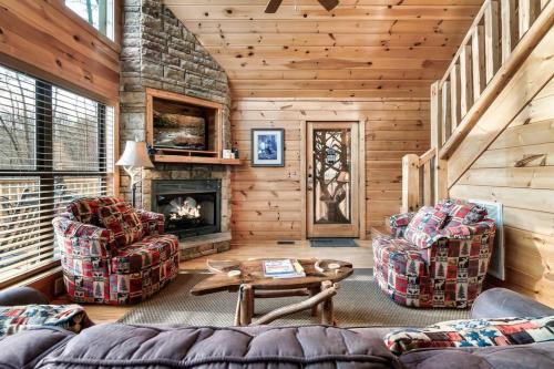 Deja View Serene Mountain Cabin for a Family Get-away with a Hot tub Sauna Fire pit that is Pet Friendly photo 32
