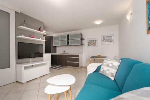 Gallery image of Degrassi Square Apartments in Vrsar