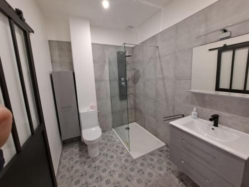 Photo de la galerie de l'établissement Marseille vieux port canebière joli appartement, à Marseille