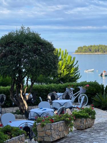 Rooms Figarola
