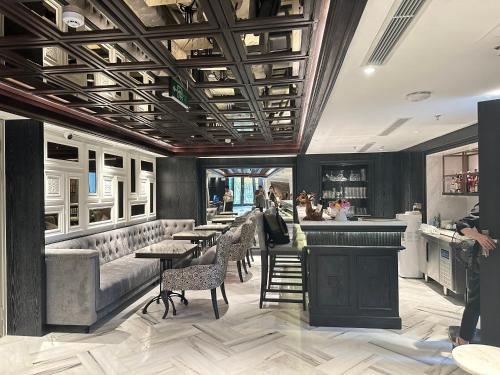 Εστιατόριο ή άλλο μέρος για φαγητό στο Luxe Paradise Premium Hotel Pham Hong Thai