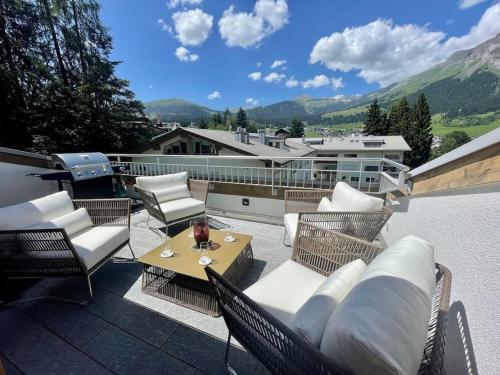 Ein allgemeiner Bergblick oder ein Berglick von der Ferienwohnung aus