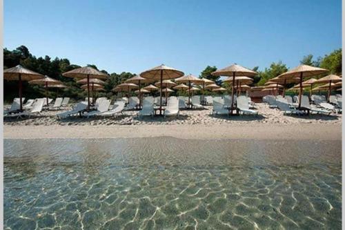Παραλία σε ή κοντά σε αυτό το διαμέρισμα