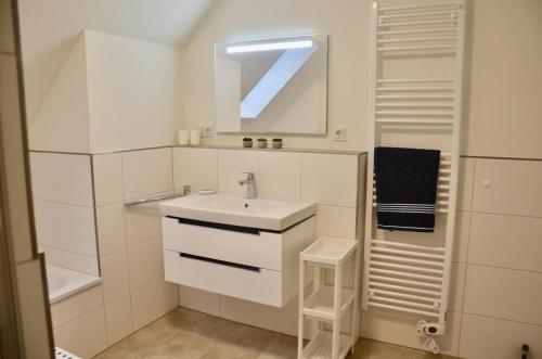 Koupelna v ubytování Am Kutterhafen 26a - Haus Nordseebrise