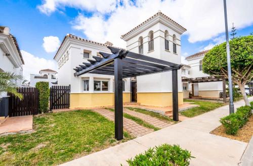 Casa de Kendo - Luxury Family Property on 5 Star La Torre Golf Resort - Private Heated Pool