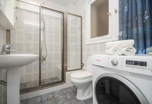 Lemon Tree Zante city Apartment by "elite"