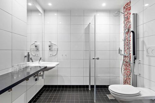 Aiden by Best Western Stockholm Kistaにあるバスルーム