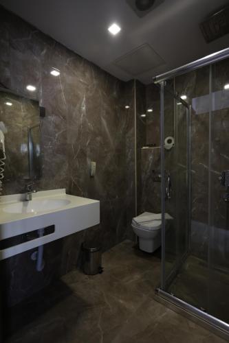 Un baño de Cheers Lighthouse