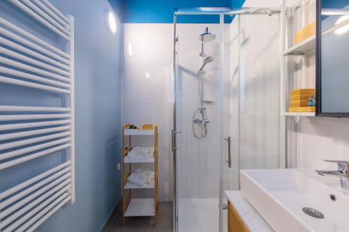 A bathroom at Apartment Tonka *balcony & partial seaview!