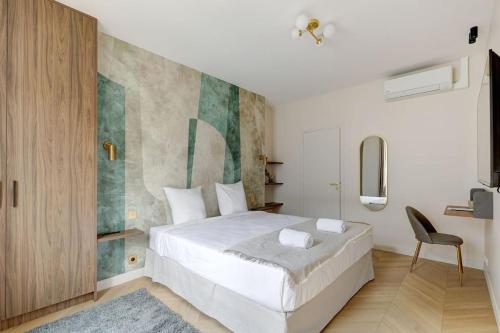 Sublime Apartment Champs Elysées 3BDR 8P