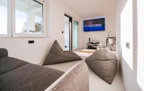 Cozy Home In Biograd Na Moru With Sauna