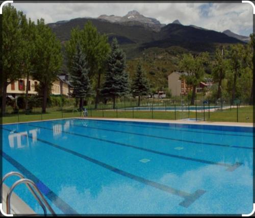 Πισίνα στο ή κοντά στο El nido de Villanua