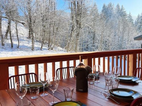Spacieux Appartement 4 Chambres avec Wi-Fi et Garage aux Gets
