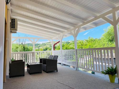 Fotografie z fotogalerie ubytování Casa Alex si Daiana v destinaci Oršava