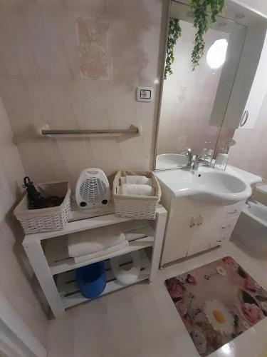 Casa Vacanze Ciccinèにあるバスルーム