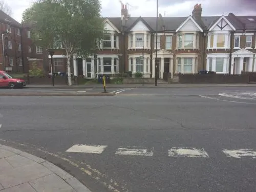 Spacious West London 2 Bedroom Apartment photo 30