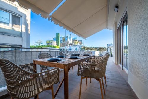 Dreamin Athens - Monastiraki Apartments