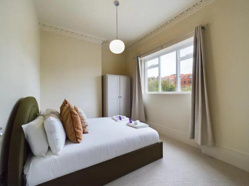 Легло или легла в стая в Pass the Keys Modern Apartment in East London