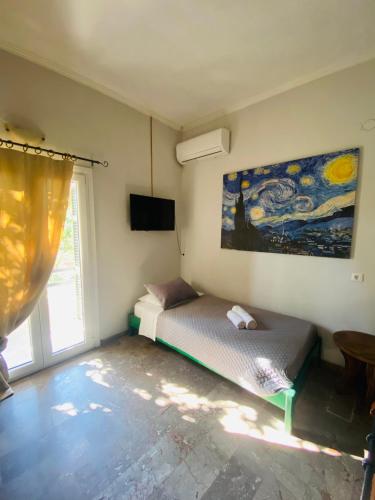 Afbeelding uit fotogalerij van Costa’s Steak House apartment in Liapades