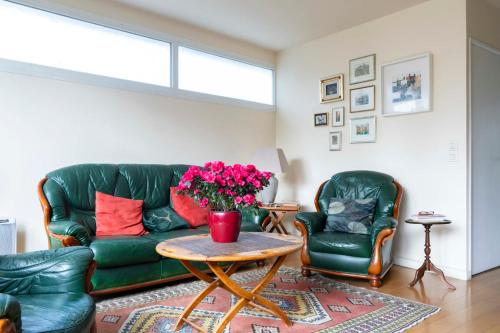 Charming duplex with two balconies in the 13th