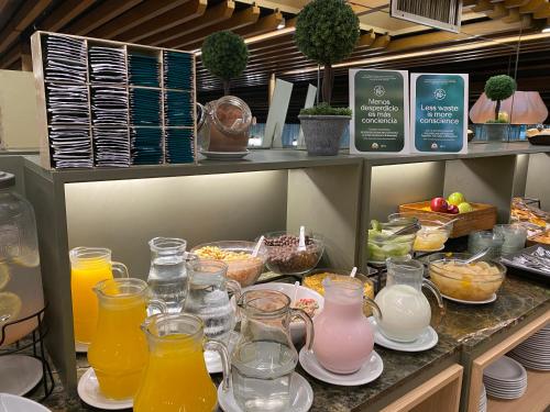 Mad på hotellet eller i nærheden