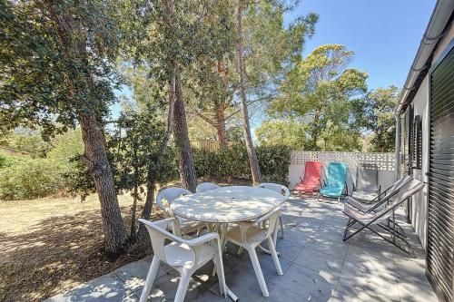 Mini Villa At 150m From The Beach Of Santa Giulia