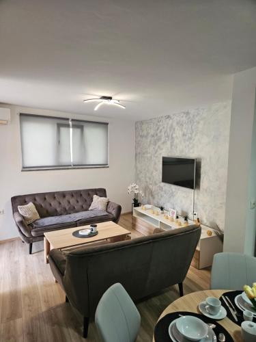 Apartment A&D