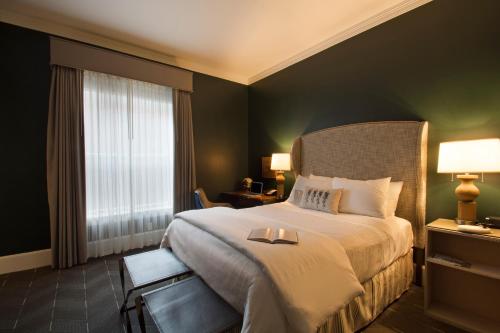 Sentinel Hotel Image