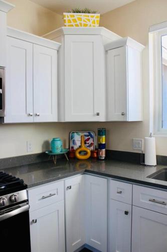 Η κουζίνα ή μικρή κουζίνα στο Modern 3 Bedroom Home