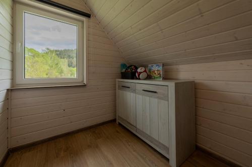 Kuchyň nebo kuchyňský kout v ubytování Domek Nad Wodospadem Radochów