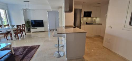 Polo Apartments 4B photo 10