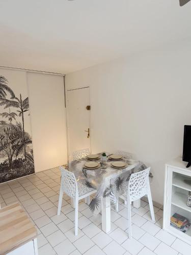 Appt LGM, au couchant, piscine, 300m plage