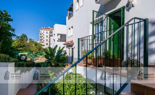 Lomas de Mena, 21 - Ático con vistas al mar - Piscina y Barbacoa - PARKING GRATIS - EXCELENTE CONEXIÓN WIFI