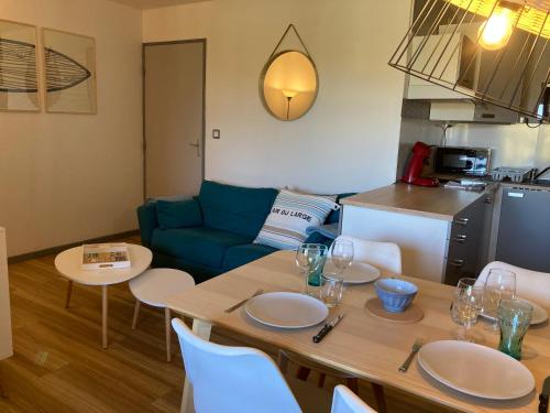 Photo de la galerie de l'établissement Appartement cosy à quelques pas de l'océan, à Biscarrosse