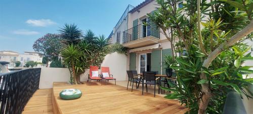 Cosy marina moderne et spacieuse