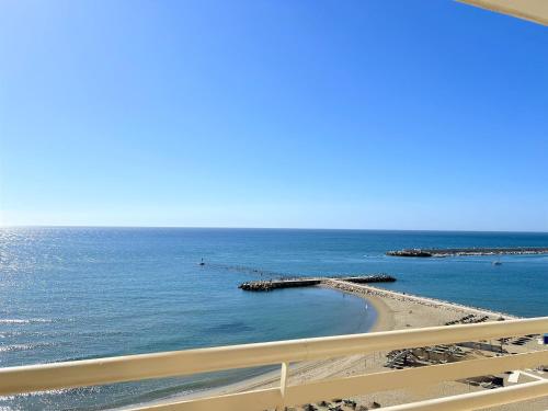 Stella Maris Estrella del Mar Ecobeach Fuengirola