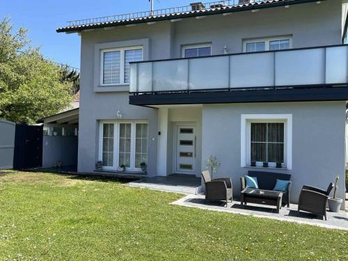 Charmantes Ferienhaus - Velden