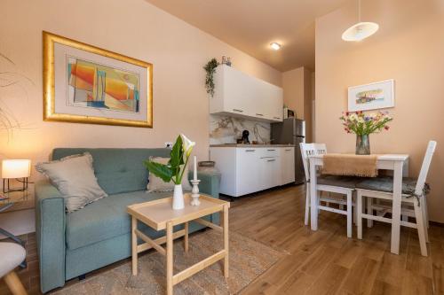 Apartments Casa Cerin