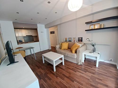 Кухня или мини-кухня в Chic Benalmadena
