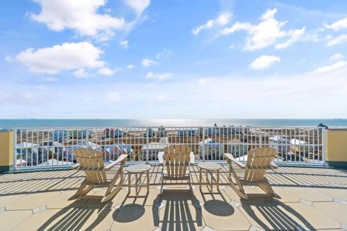 Γενική θέα στη θάλασσα ή θέα στη θάλασσα από  αυτό το διαμέρισμα