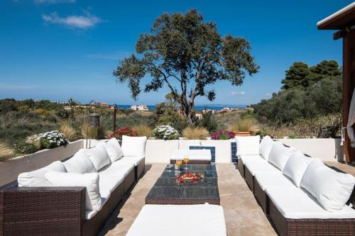 Gallery image of Lakka Hill House in Zakynthos Town