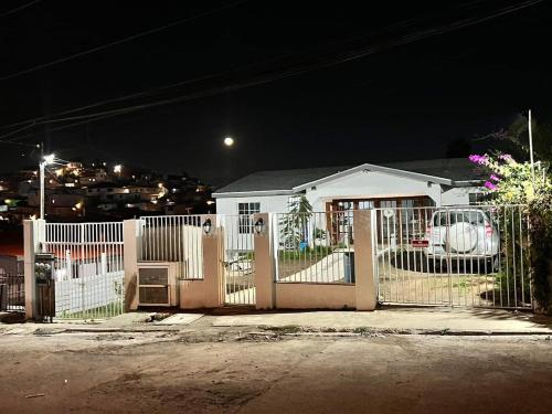 Το κτήριο όπου στεγάζεται  το δωμάτιο σε οικογενειακή κατοικία
