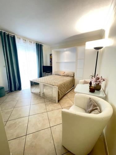 Jolie studio à Cannes