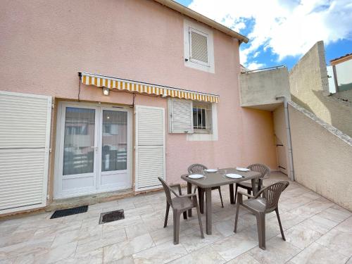 Appartement lumineux avec parking, terrasse et proche plage à Sète ! - FR-1-338-63