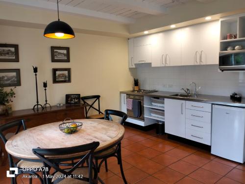 Gallery image of The Bruce Waterfront Apartments by AVI in Akaroa