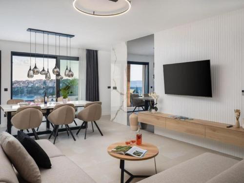 Luxury villa with swimming pool and sauna