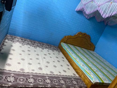 Ein Bett oder Betten in einem Zimmer der Unterkunft Căn hộ 3 tầng mới xây dựng. Đt 0962234267