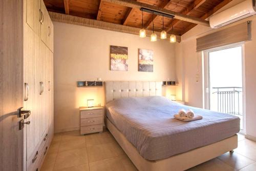 Stunning and spacious apt in Athens